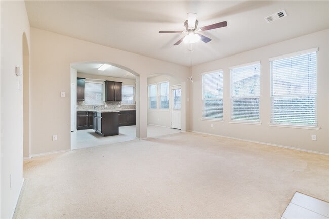 Photo - 1315 Squire Dr