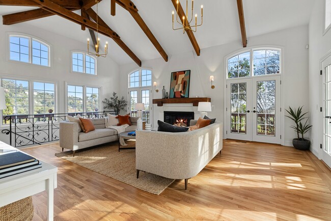 Photo - 344 Summit Ave