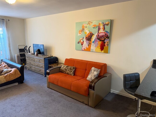 Photo - 30-44-44 29th St