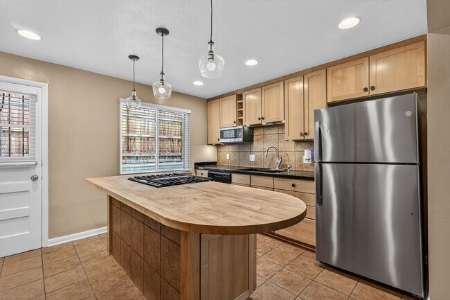 Photo - Beautiful Cherry Creek Condo