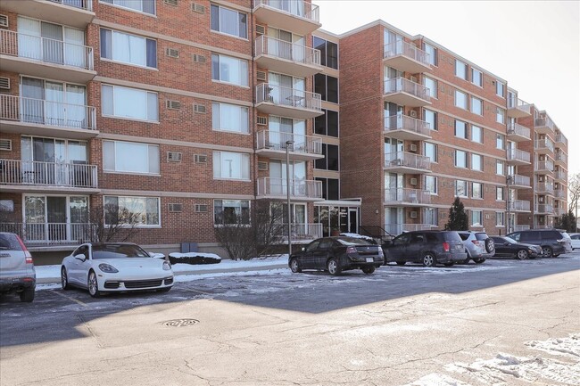 Photo - 2201 S Highland Ave Condo Unit 4-L