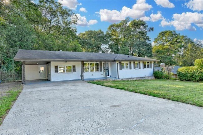 Photo - 2181 Juanita St
