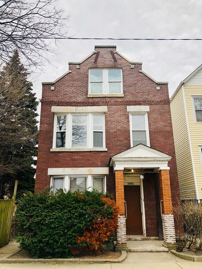 Photo - 3005 W 40th St Unit 2F