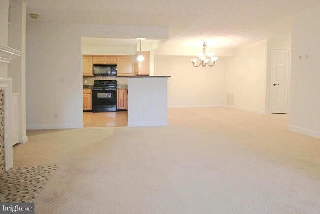 Photo - 3801 Ridge Knoll Ct Unit 210-A
