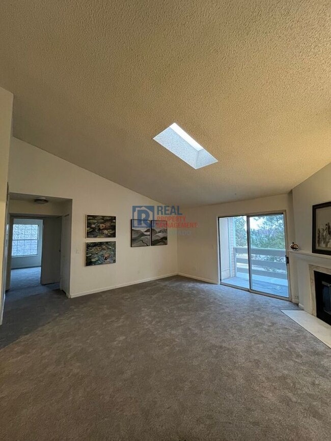 Photo - 3344 S Ammons St