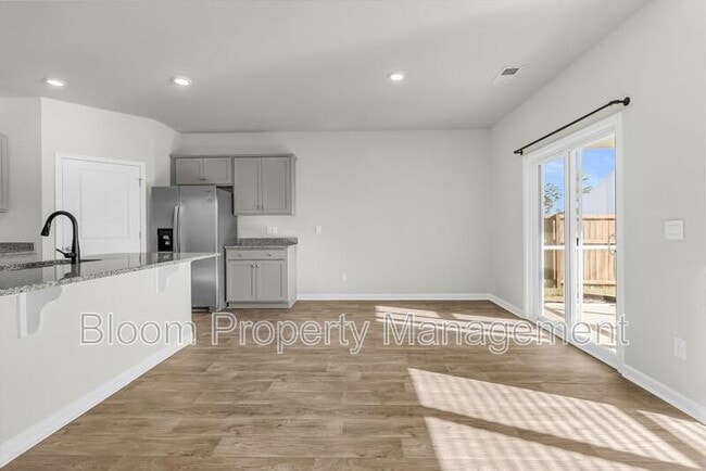 Photo - 507 Sybilwood Ln