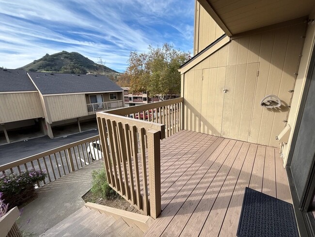 Photo - 750 Chorro St