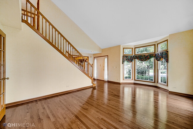 Photo - 1341 E Thacker St