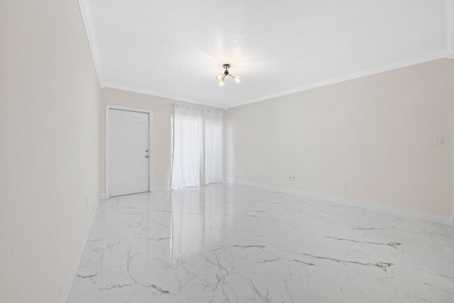 Photo - 1152 99th St Unit 8