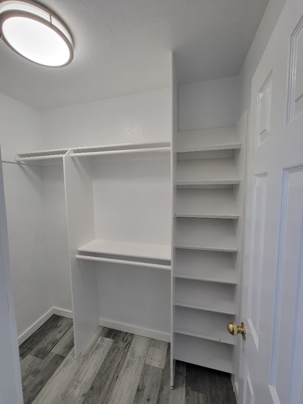 Photo - 571 Tilling Way
