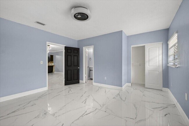 Photo - 15775 N Miami Ave