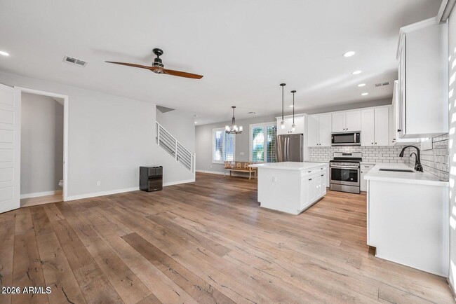 Photo - 3030 N 38th St