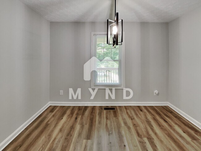 Photo - 316 Eleanor Dr