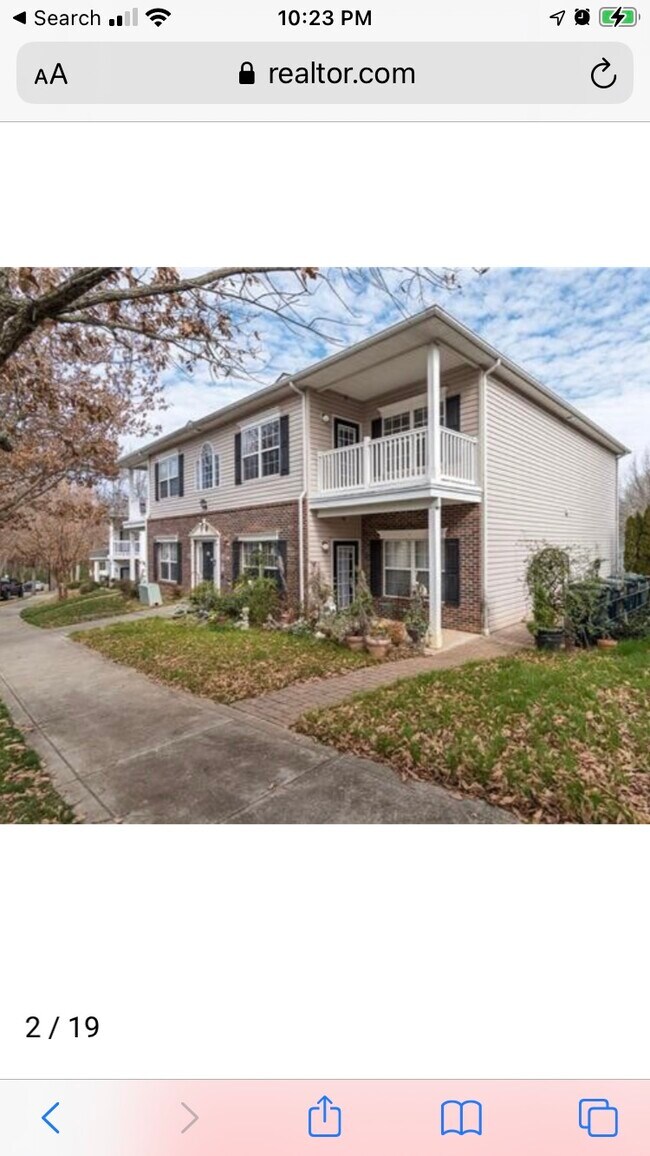 Photo - 19920 Weeping Water Run Unidad 1