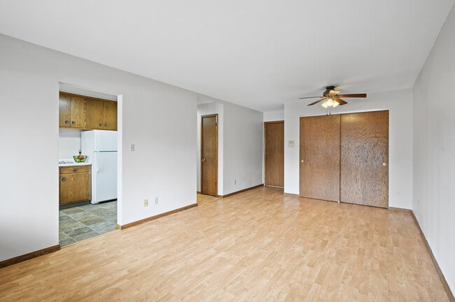 Photo - Imperial Heights Apartments