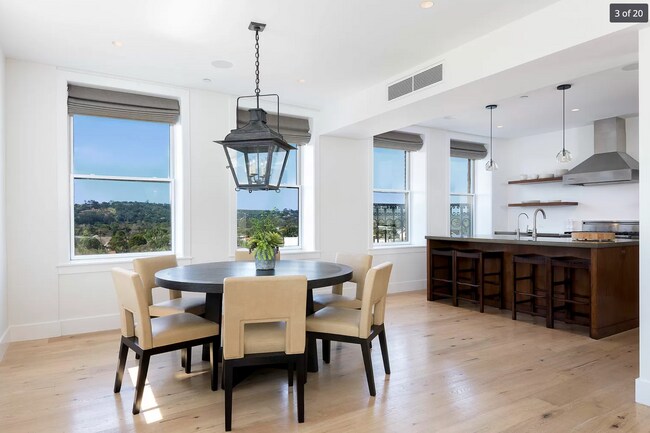 Photo - 1216 State St