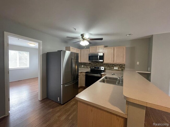 Photo - 100 Evergreen Tr