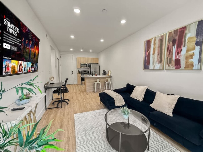 Photo - 2400 E Huntingdon St Apartment Unit ID1231705P