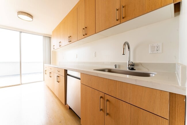 Photo - San Vicente Tower