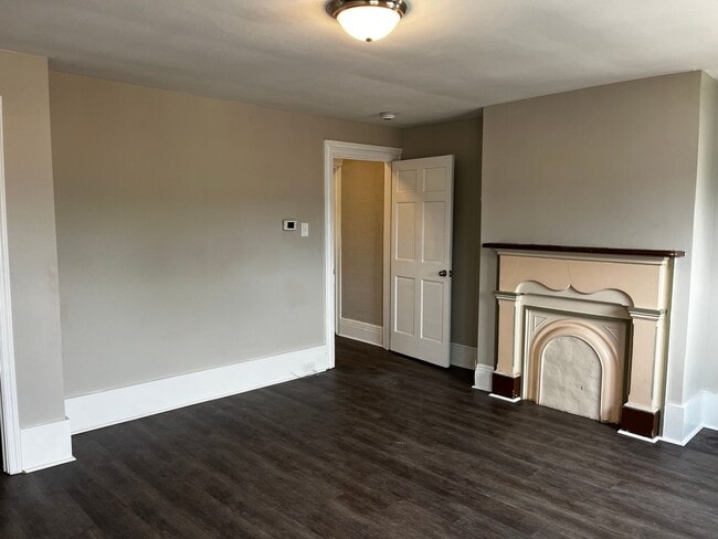 Photo - Renovated 2BD/1BATH House - Off-Street Parking, Laundry, AC