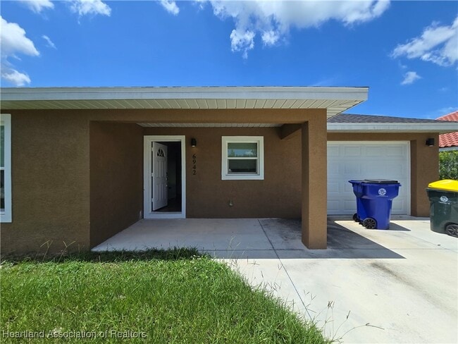 Photo - 6942 San Benito Dr Casa