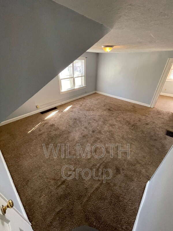 Photo - 1604 W 15th St Unit A