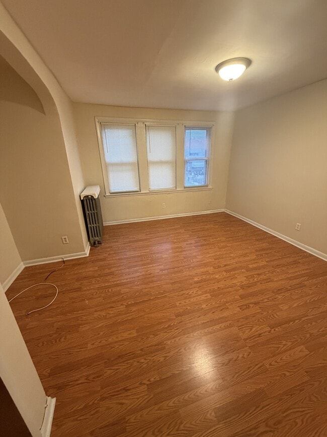 Photo - 7019 Charles St