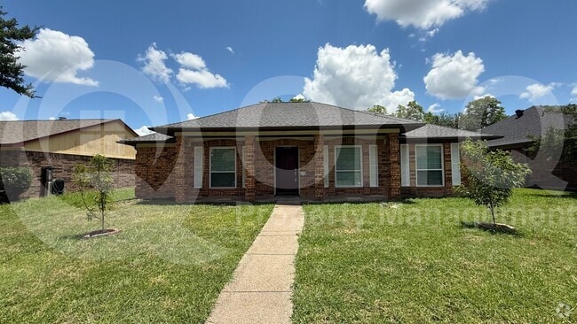 Building Photo - 2438 Kimberly Dr Rental