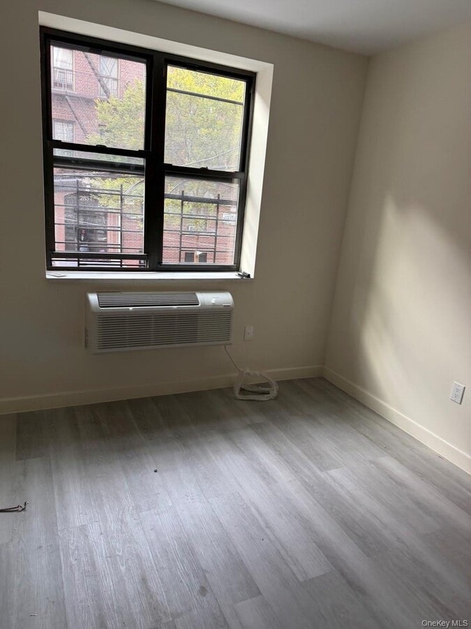 Photo - 2854 Webb Ave