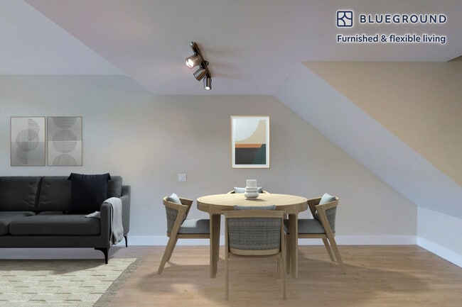 Photo - 899 Morrison Park Dr Unidad FL3-ID10179A