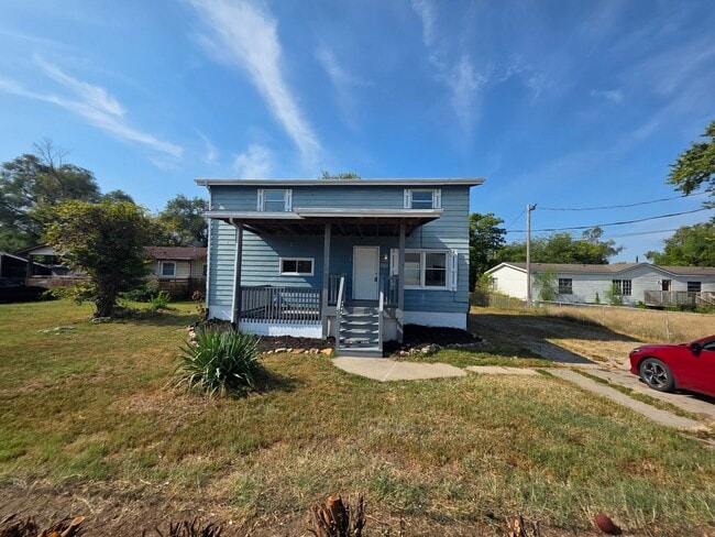Building Photo - Nice 5BD/1BA  Nice Cahokia Neighborhood, M... Rental