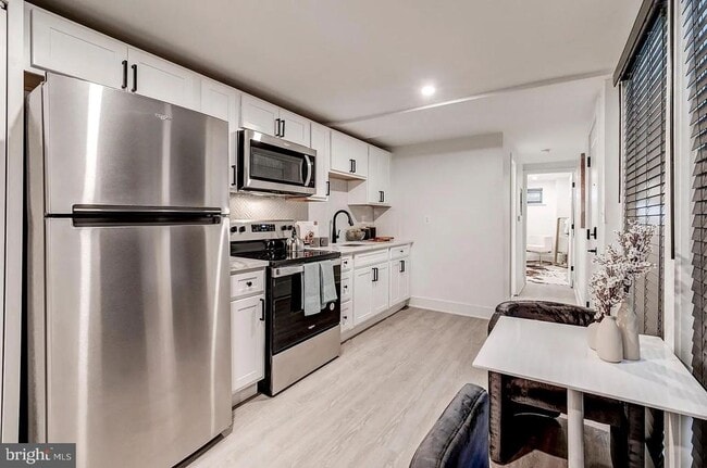 Building Photo - 1720 St Paul St Unit 305 Rental