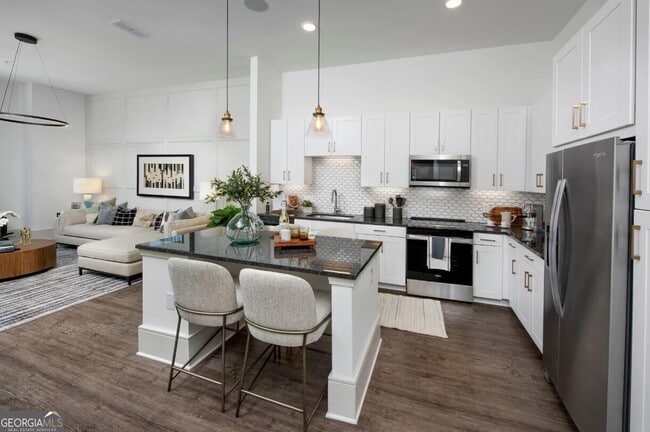 Building Photo - 4271 Woodward Mill Rd Unit 2015