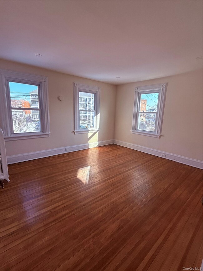 Photo - 22 N Regent St