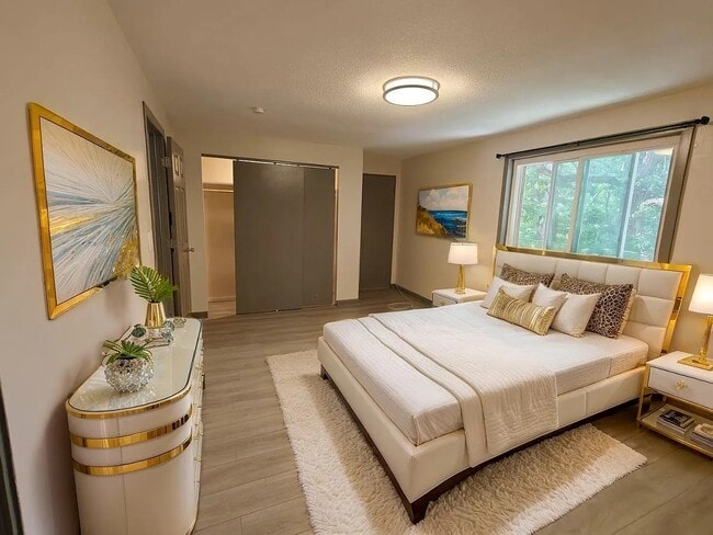 Vernon Pines Apartments