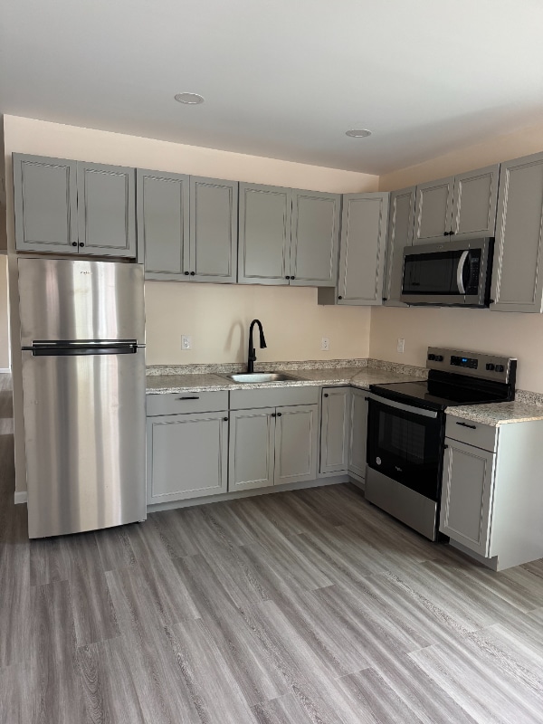 Photo - 736 Lincoln St S Unit 736