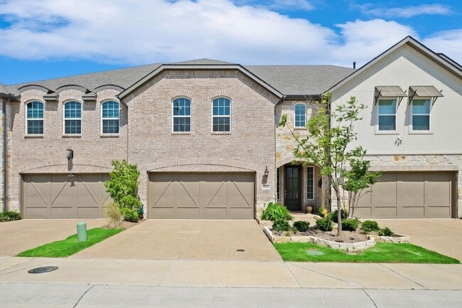 205 Somerset Dr