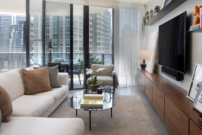 Photo - 1000 Brickell Plz Unit 2201