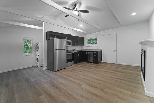 Photo - 3801 SW Hamilton St Unit ADU
