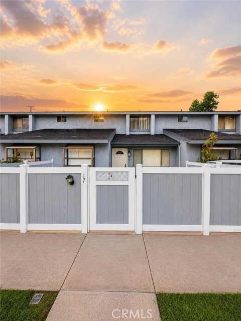 Building Photo - 900 Sierra Madre Ave
