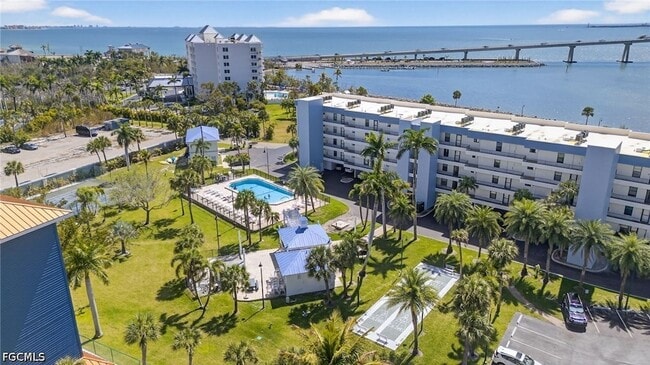 Building Photo - 15021 Punta Rassa Rd Unit 801