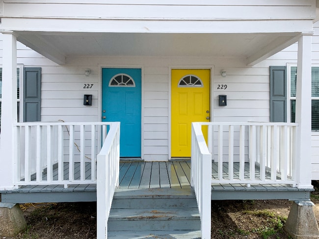 Photo - 229 W 3rd St