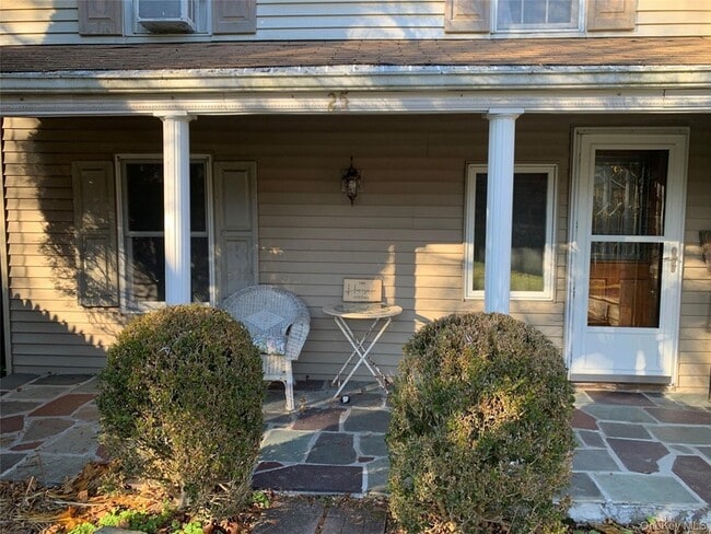 Photo - 25 Alden Pl