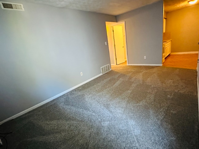 Photo - 1392 Summit St