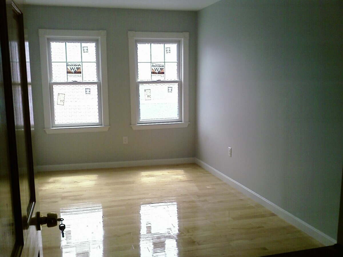 Photo - 1706 Commonwealth Ave Unidad 3