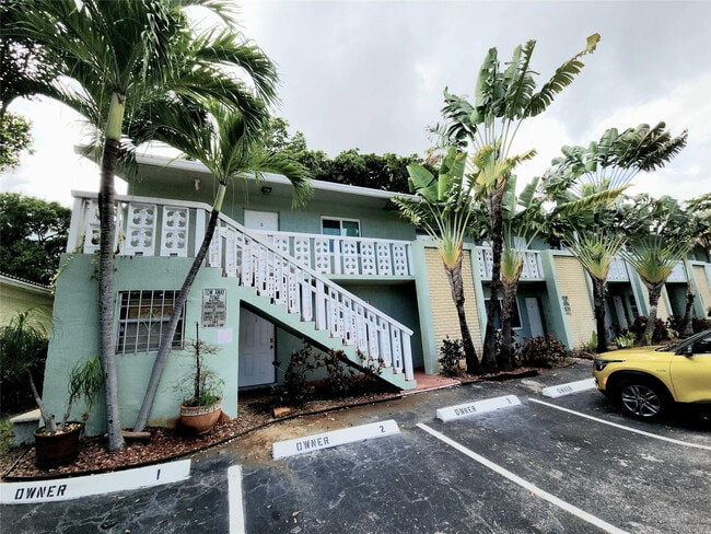 Photo - 2607 NE 8th Ave Unit 7