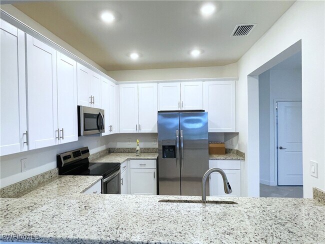Photo - 14279 Pine Lodge Ln