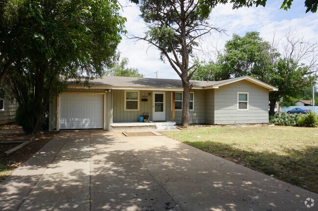 Building Photo - 3404 31st St Rental