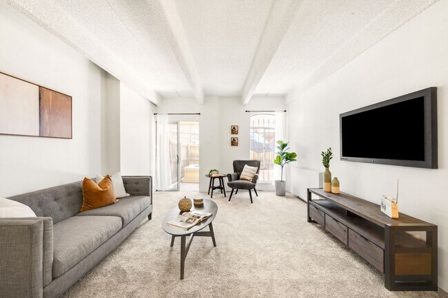 Photo - 1365 Columbine St Unit APT 103