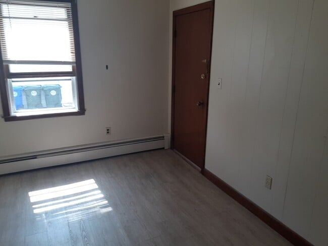 Photo - 7 School Ct Unit 7A